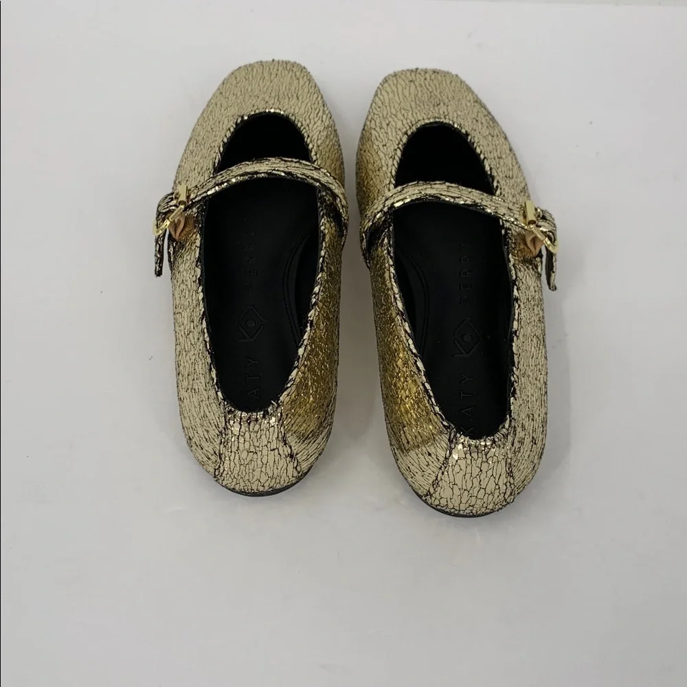 Katy Perry Evie maryjane flat shoe gold metallic crinkle vegan buckle new 9